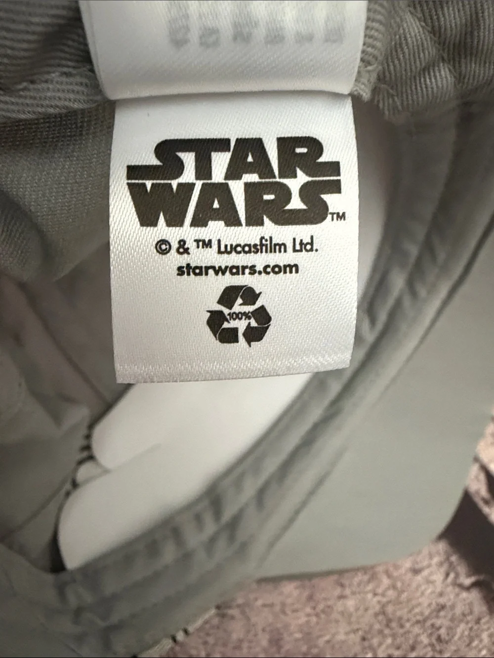 Star Wars Baseball Cap in Light Gray and Black